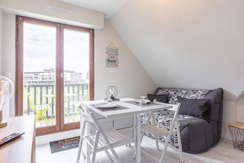 Cabourg Au P'Tit Nid, Cocon Au Bord De Mer Extérieur photo
